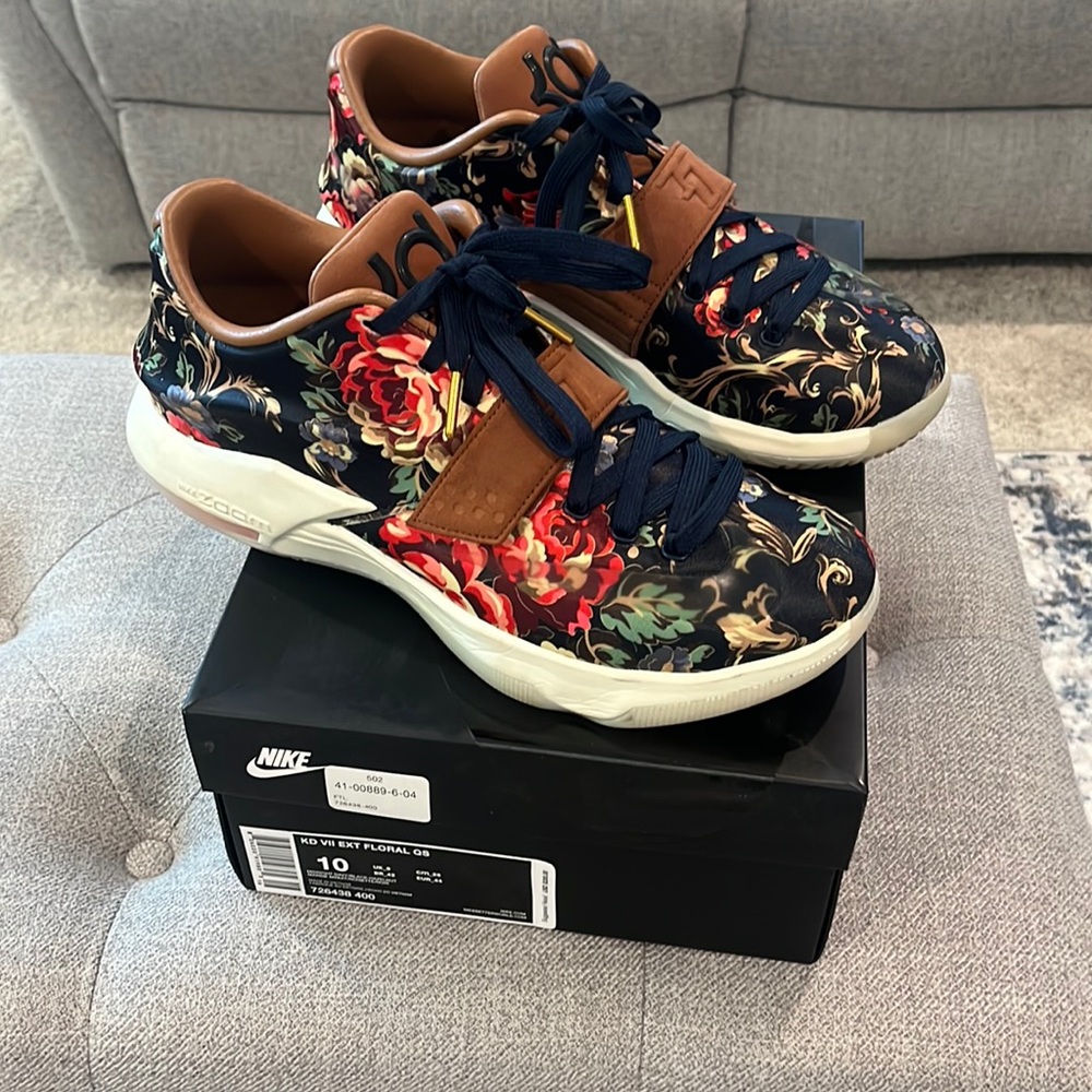 KD 7 Floral